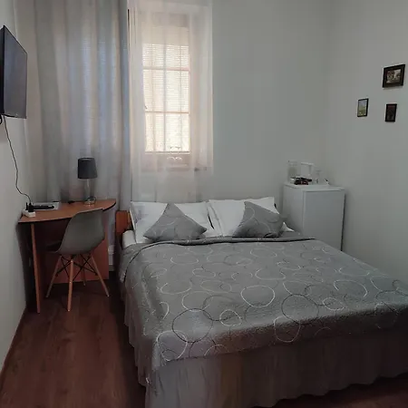 Villa Homestay Nad Helmrovkou Prague Exterior photo